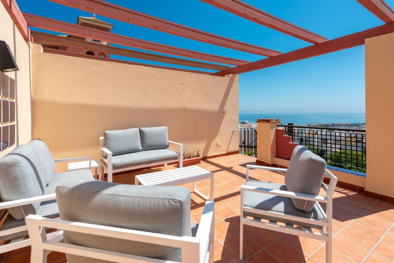 Duquesa Regent 2435 Wonderful Seaviews Duplex Manilva
