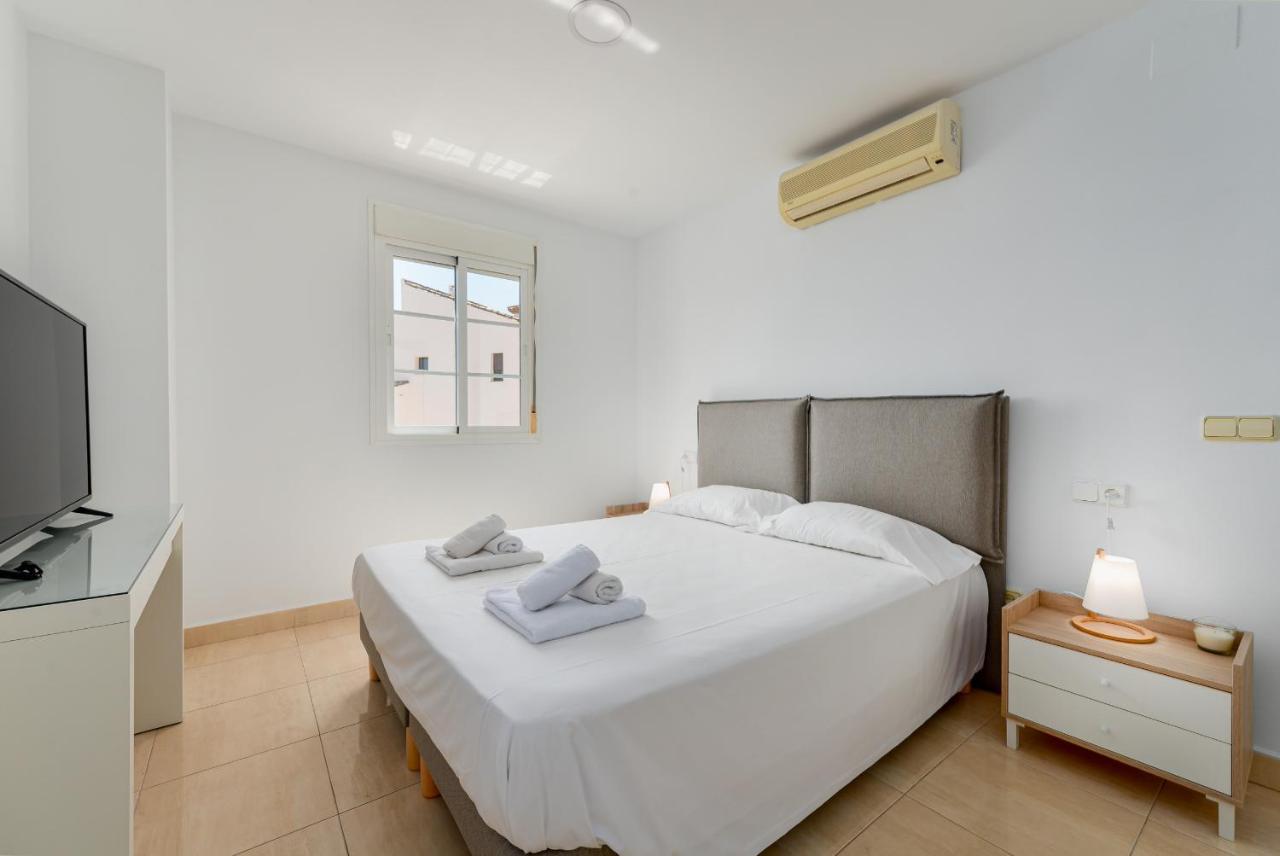 Duquesa Regent 2435 Wonderful Seaviews Duplex Apartment
