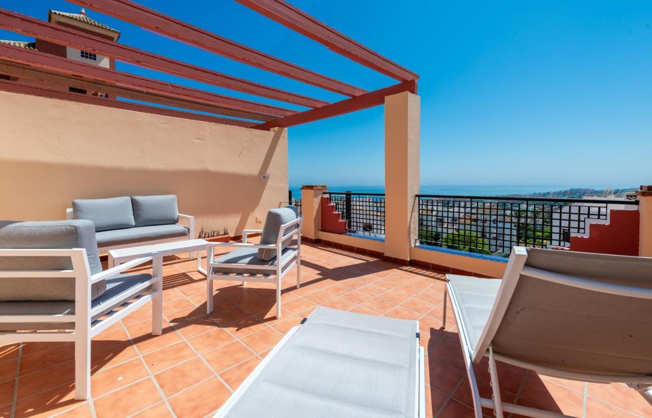 Duquesa Regent 2435 Wonderful Seaviews Duplex